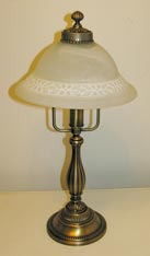 lampy mosiężne - lampa stojąca biurkowa z kloszem "kapeluszowym", wykonanie odlew mosiężny